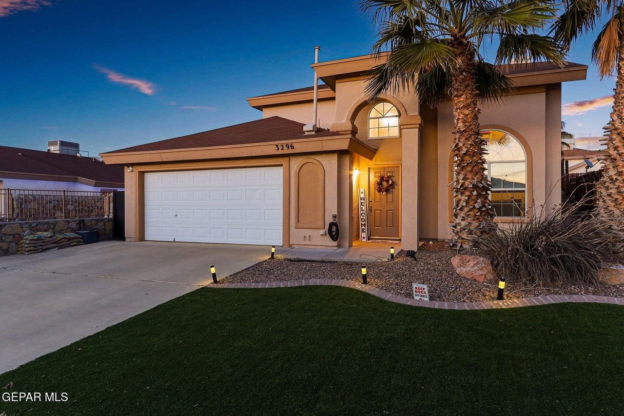 3296 Garden Point Dr - Photo 3 of 36