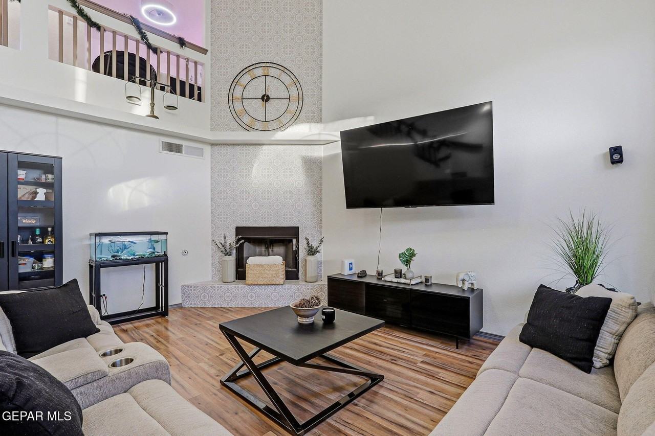 3296 Garden Point Dr - Photo 6 of 36