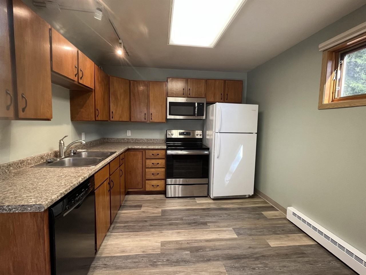 560 Wigwam Way #2 - Photo 4 of 14