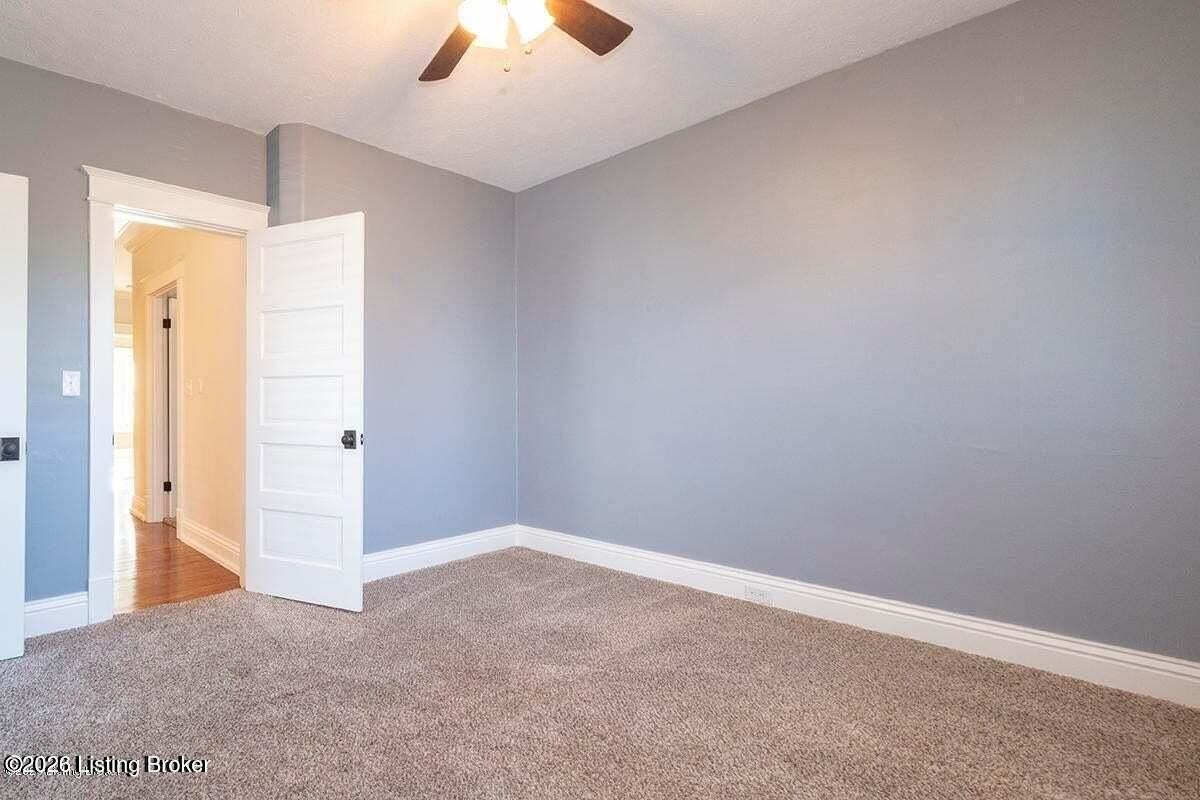 2112 Maryland Ave - Photo 7 of 17