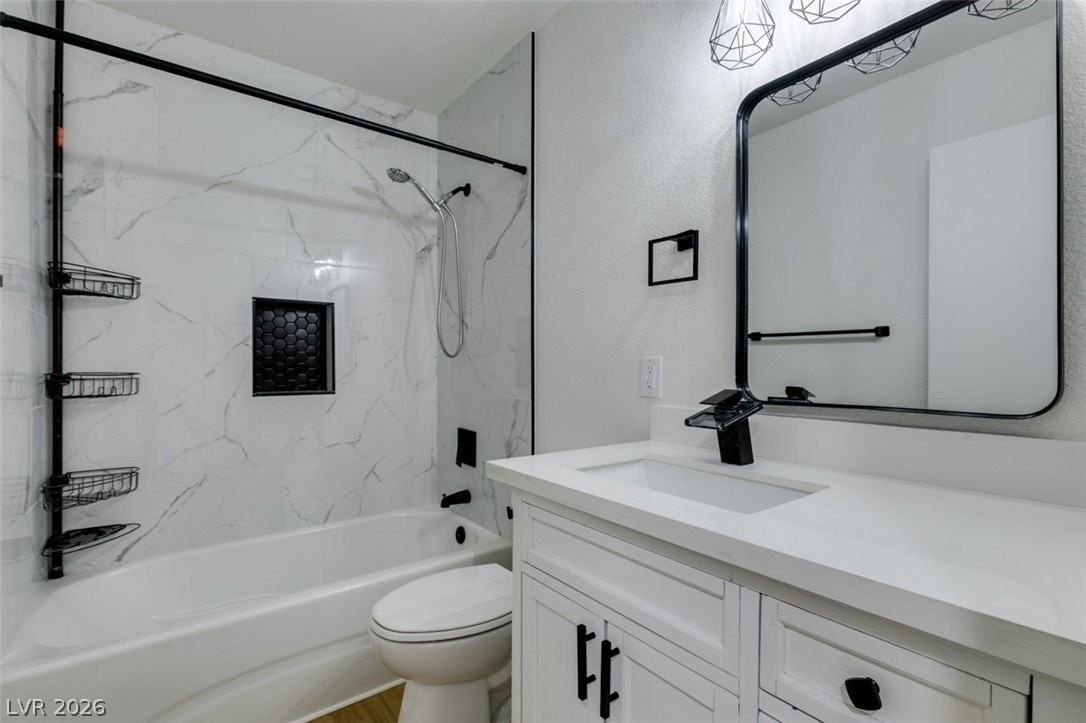 5701 Smoke Ranch Rd #C - Photo 3 of 38