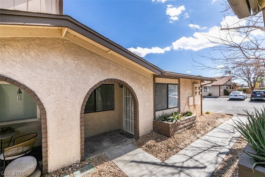 5701 Smoke Ranch Rd #C - Photo 5 of 38