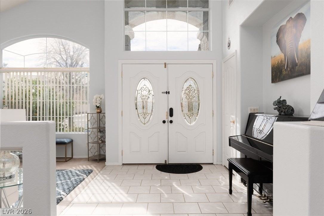 7904 Constantinople Ave - Photo 4 of 31