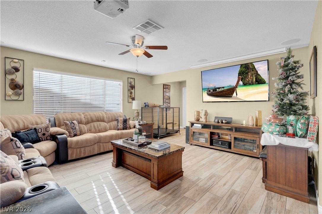 3949 Rhine Way - Photo 4 of 30