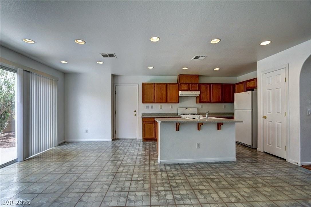 5332 Carlsbad Heights St - Photo 7 of 26