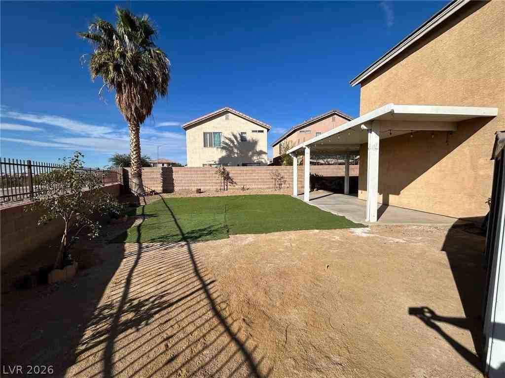 6558 Diamondhead Creek Ct - Photo 7 of 10