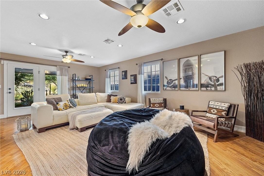 7520 Sisk Rd - Photo 7 of 50