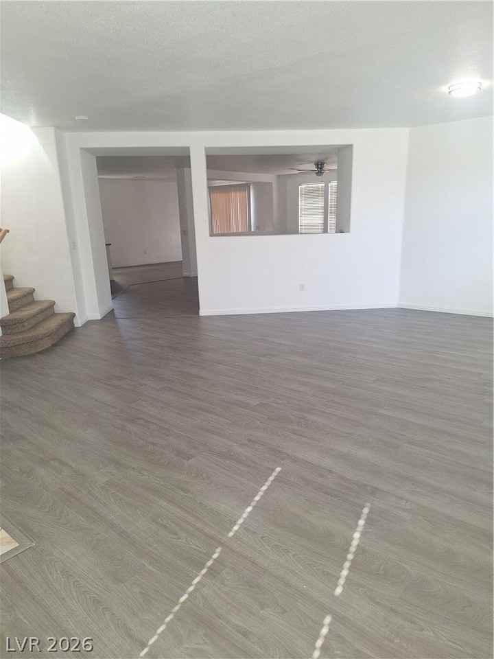 304 Raptors View Ave - Photo 6 of 24