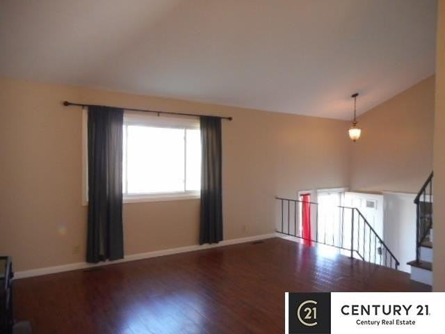 2205 Whitted Dr - Photo 5 of 17