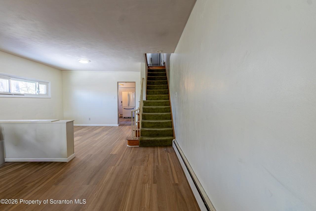 16 Ralph St - Photo 3 of 16