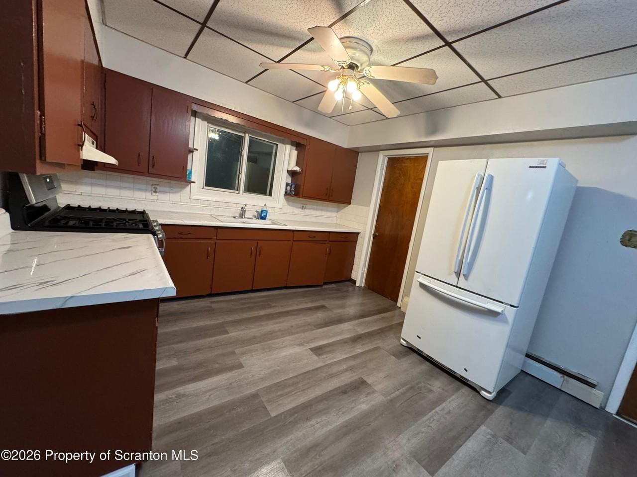 16 Ralph St - Photo 6 of 16