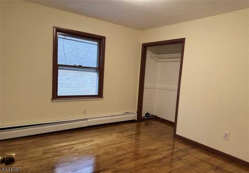 4 Chestnut St - Photo 7 of 13