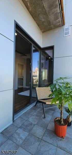 58 Elm St #601 - Photo 4 of 14