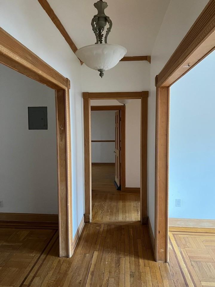 29-33 51st St - Photo 3 of 7