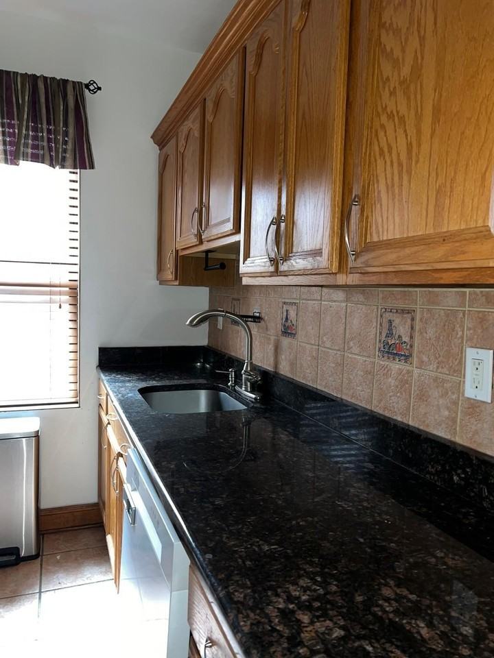 29-33 51st St - Photo 7 of 7