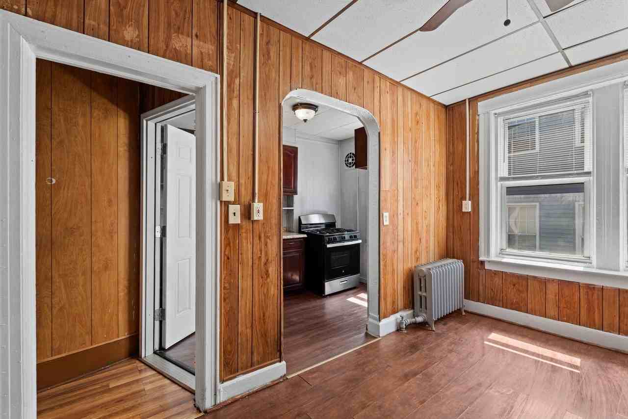 61 Clendenny Ave #2 - Photo 7 of 20