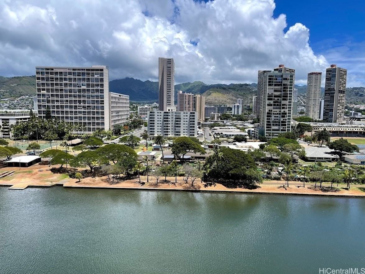 2115 Ala Wai Blvd Apt 1204 #1204 - Photo 6 of 8