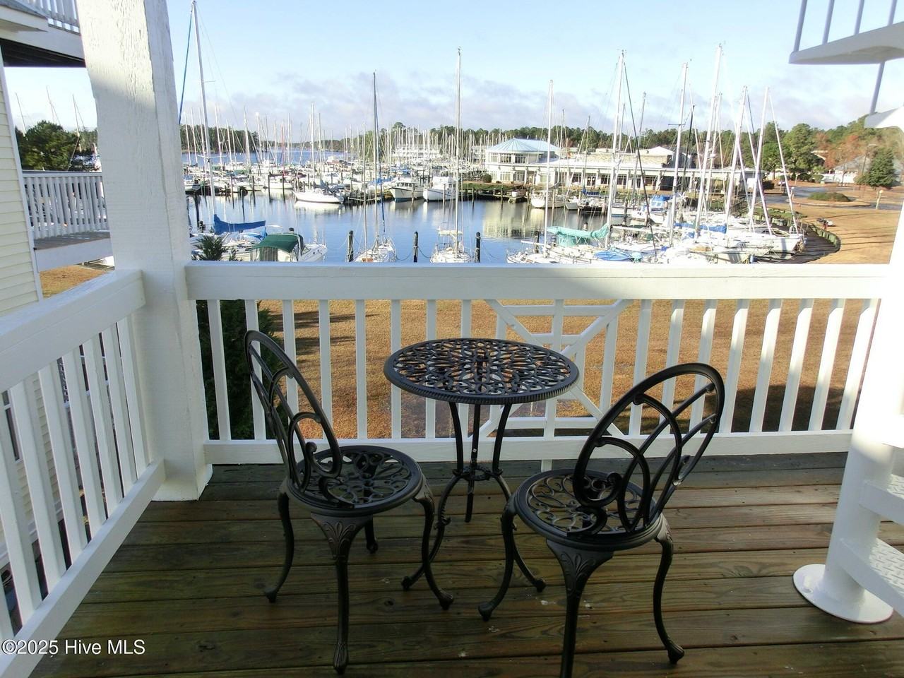 4003 Marina Townes Dr - Photo 5 of 14