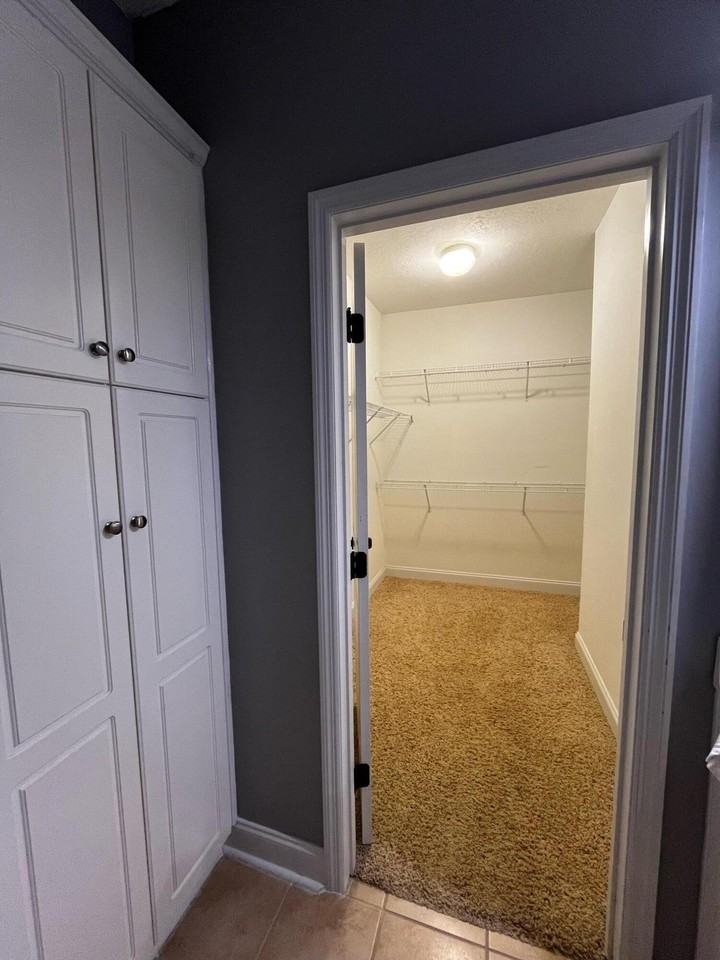 1100 Autumn Blaze Ln - Photo 7 of 16