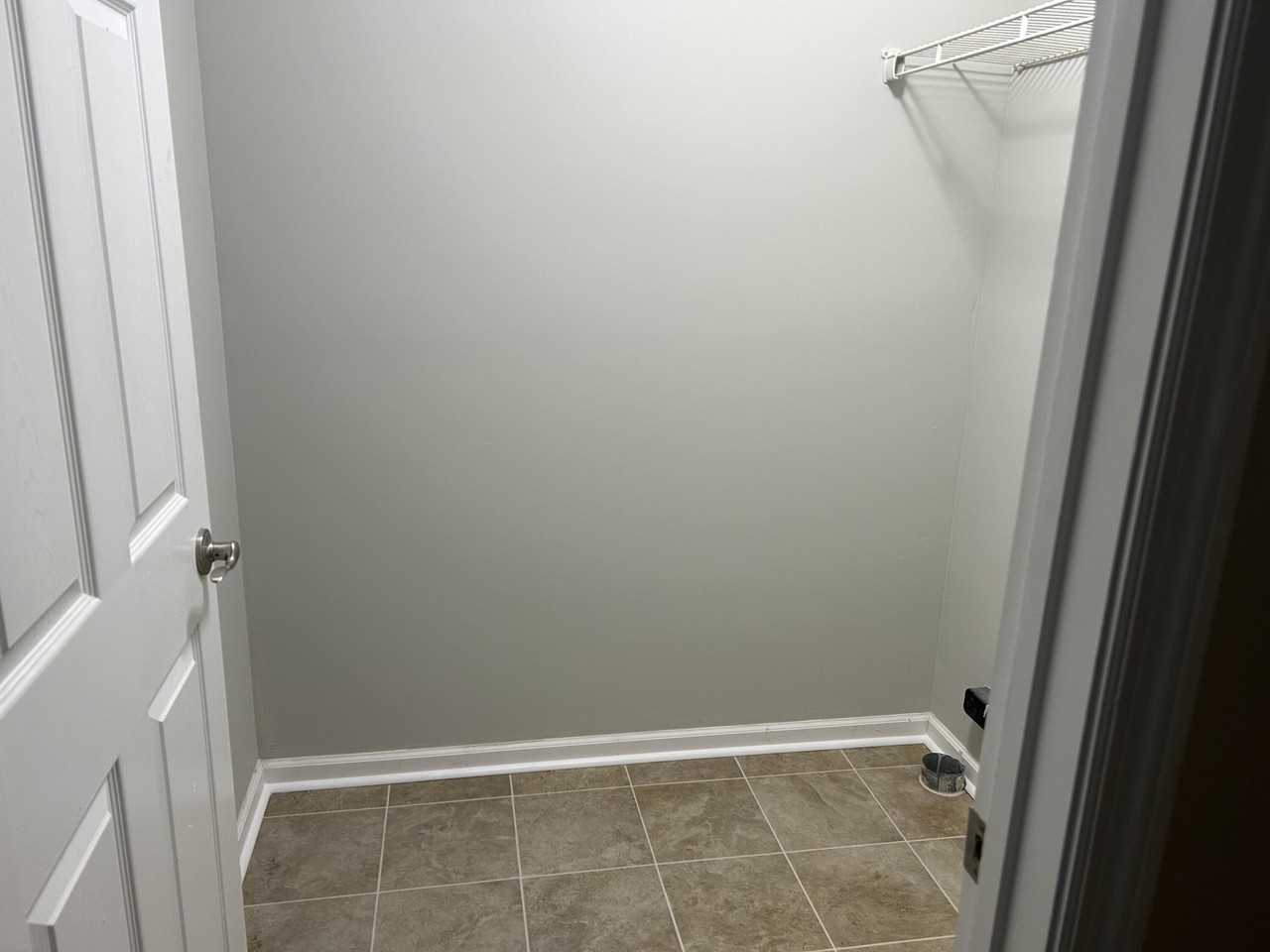 2212 River Park Ct - Photo 7 of 8