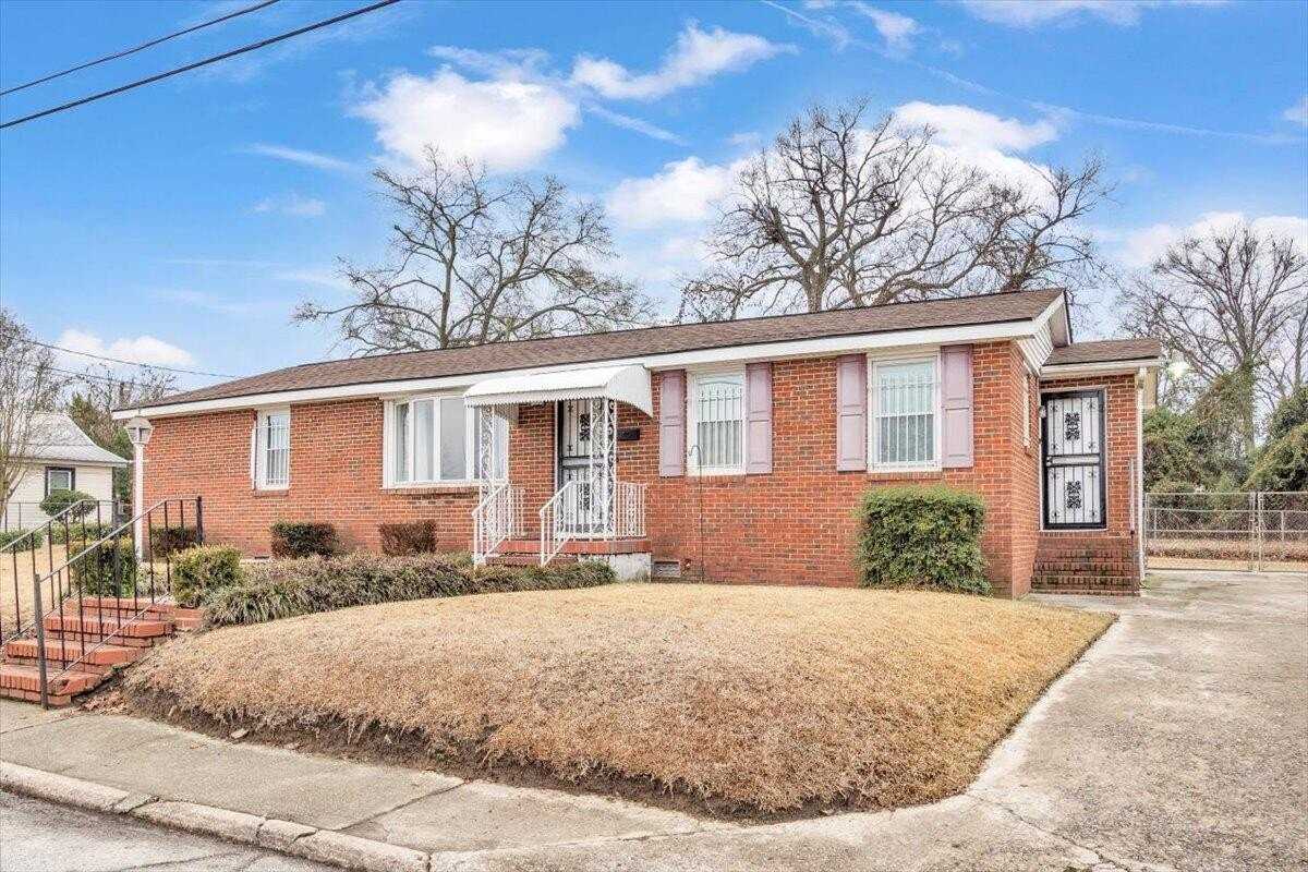 1350 Swanee Quintet Blvd - Photo 3 of 23