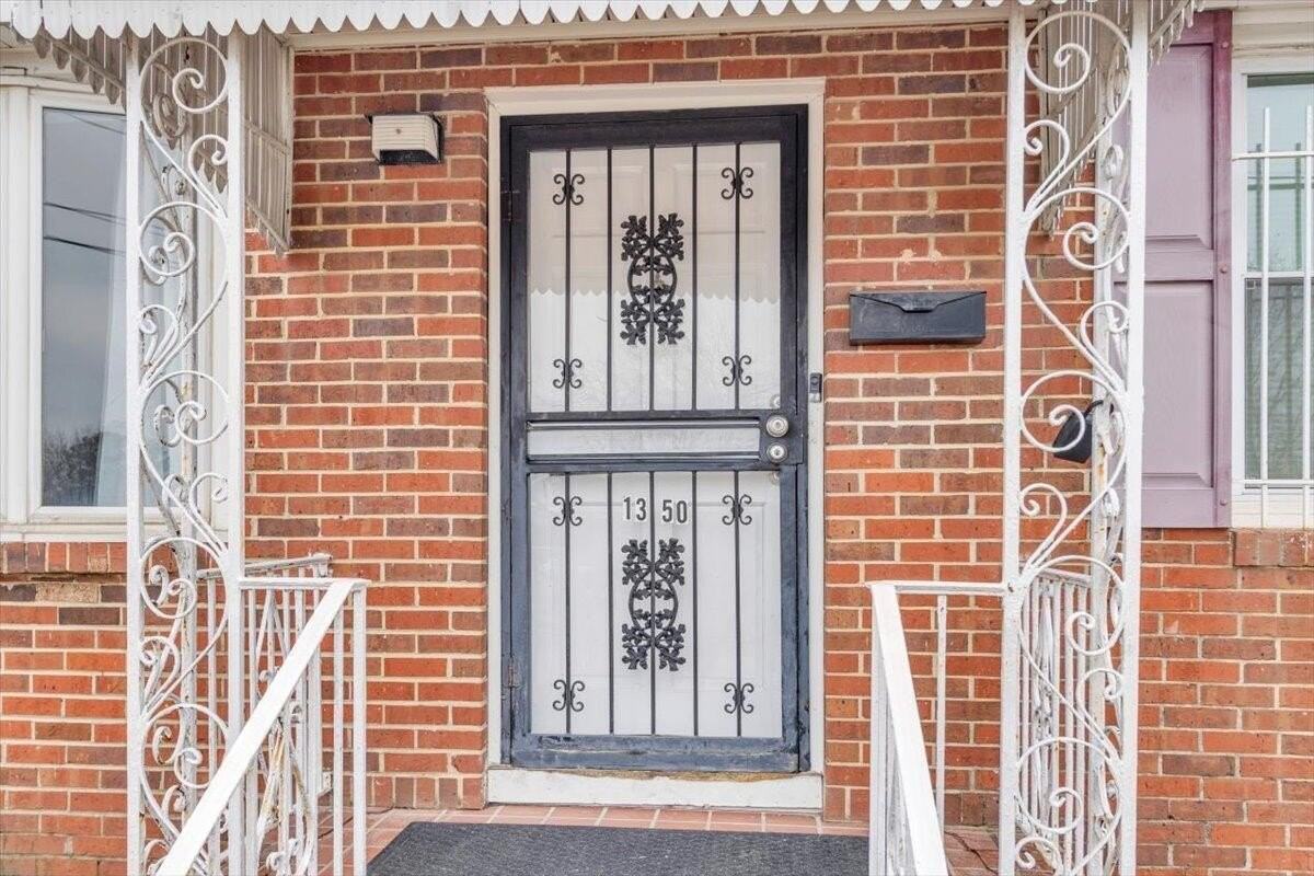 1350 Swanee Quintet Blvd - Photo 4 of 23