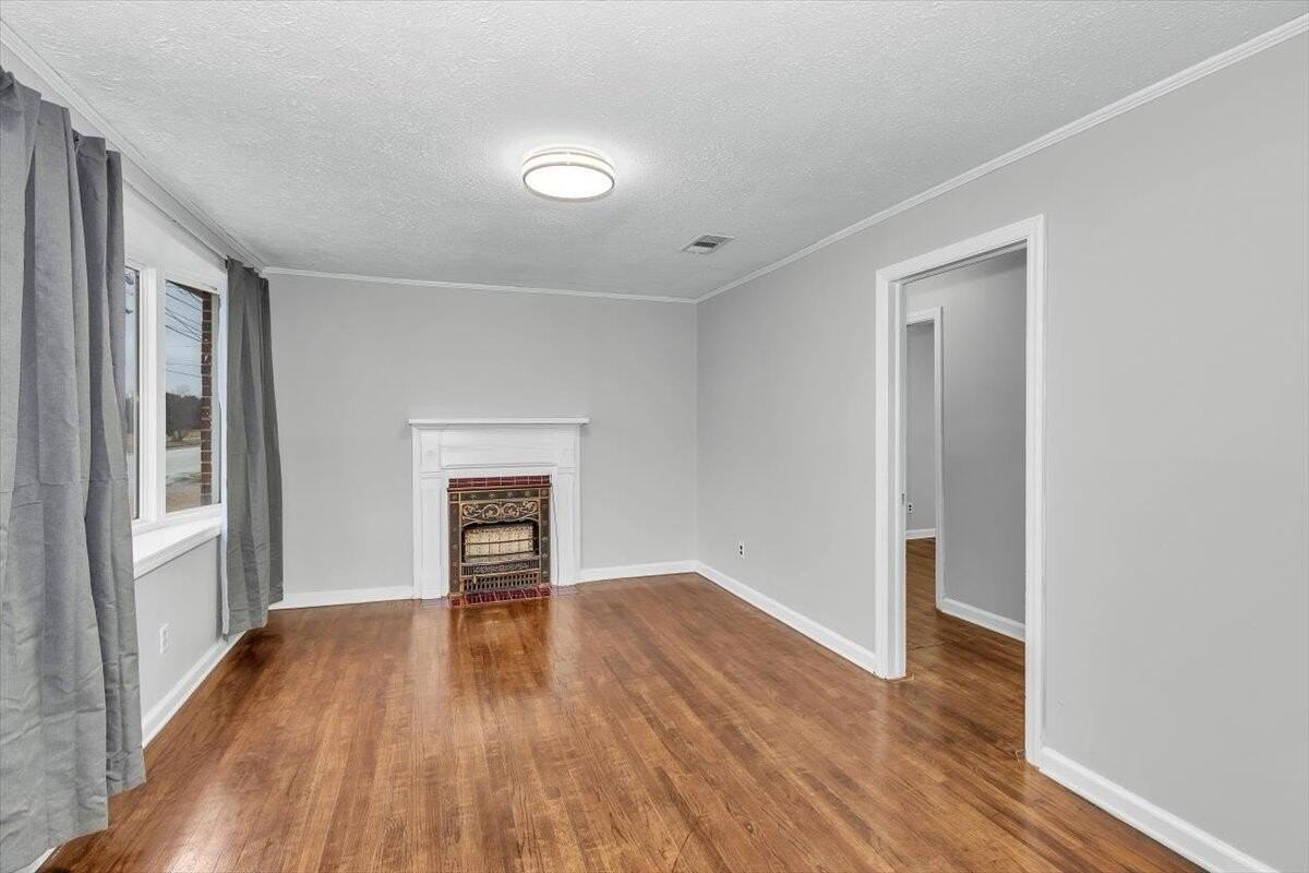 1350 Swanee Quintet Blvd - Photo 5 of 23