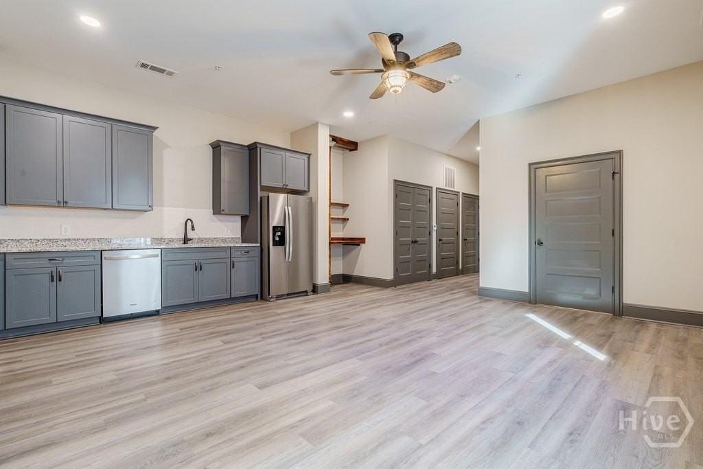 34 Depot St Apt 11 #11 - Photo 7 of 28