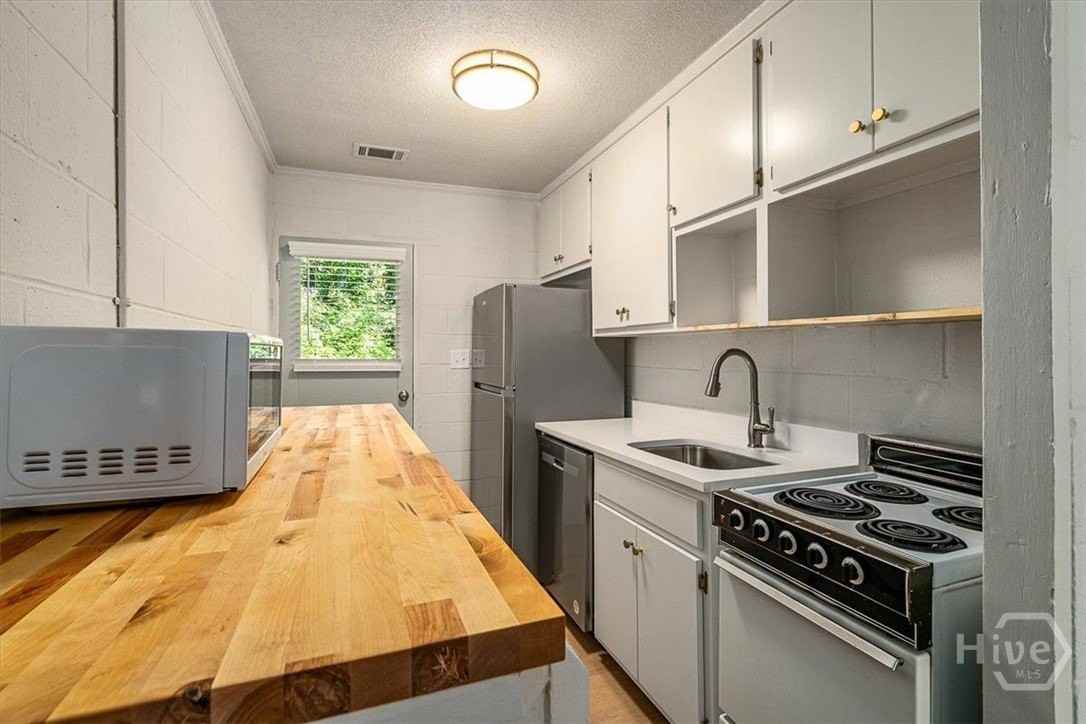 150 Old Princeton Rd Apt A #A - Photo 4 of 10