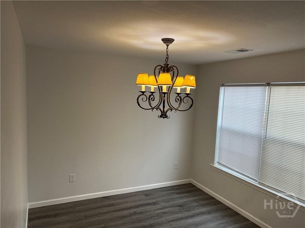 56 Ashleigh Lane - Photo 2 of 12
