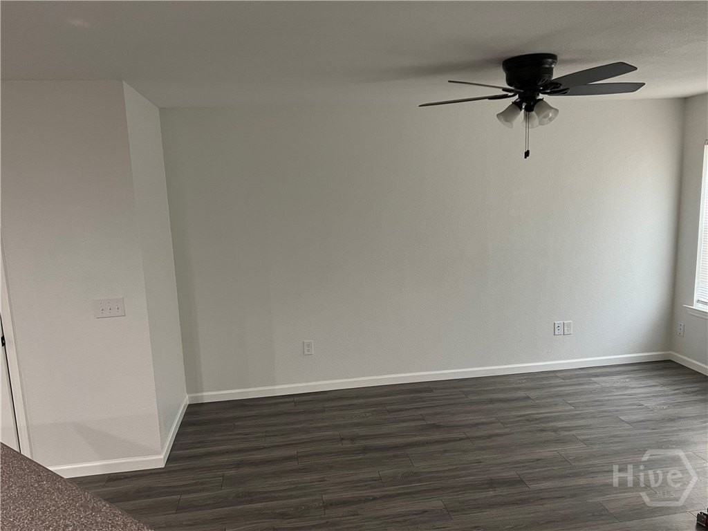 56 Ashleigh Lane - Photo 4 of 12