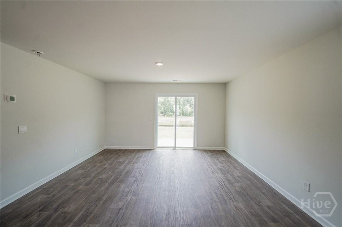 459 Coconut Dr - Photo 4 of 31