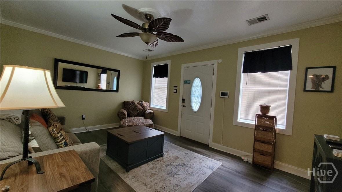 1704 E 31st St - Photo 7 of 24