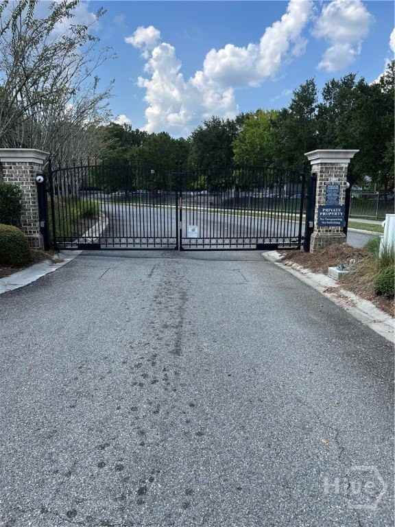 142 Holloway Hl - Photo 3 of 18