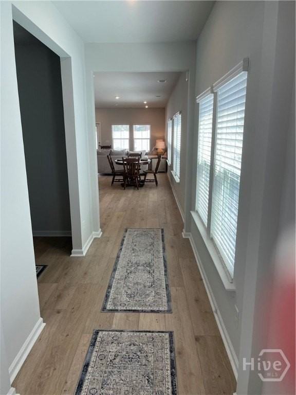 142 Holloway Hl - Photo 4 of 18