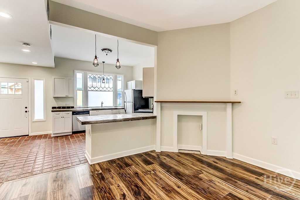 307 W Henry St Unit A #A - Photo 5 of 16