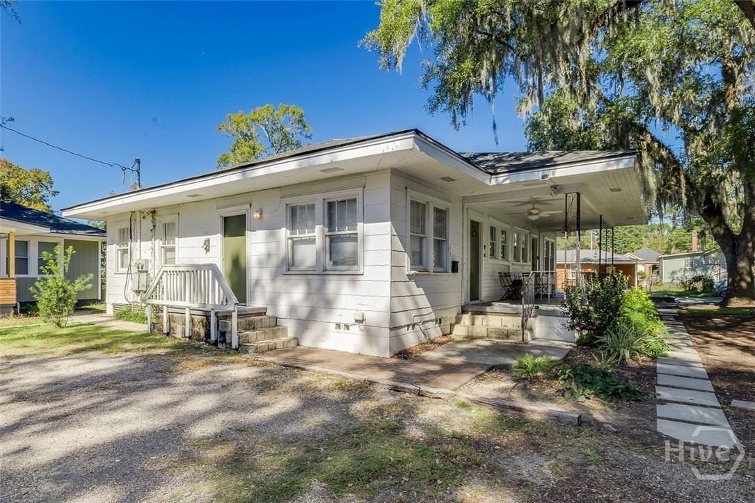 1317 E 38th St - Photo 2 of 28