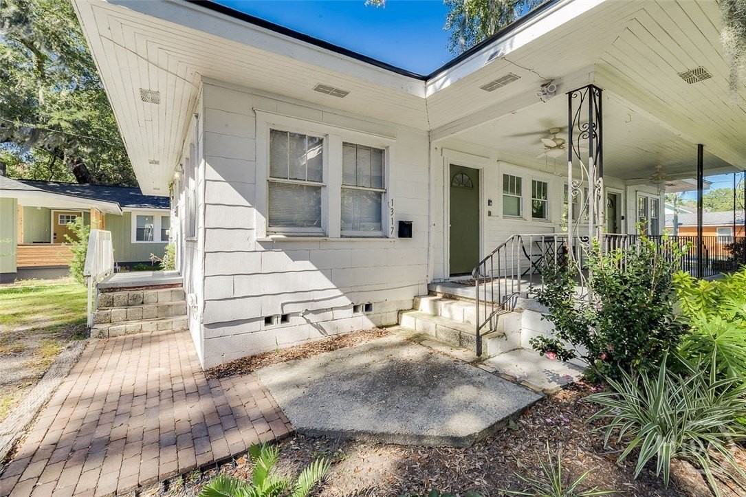 1317 E 38th St - Photo 3 of 28