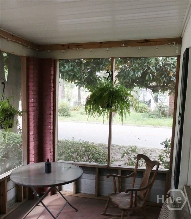 2102 E 37th St - Photo 7 of 16