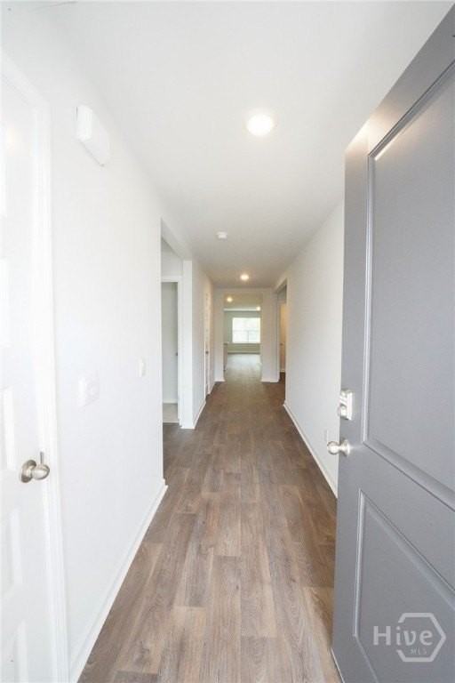 457 Coconut Dr - Photo 3 of 40