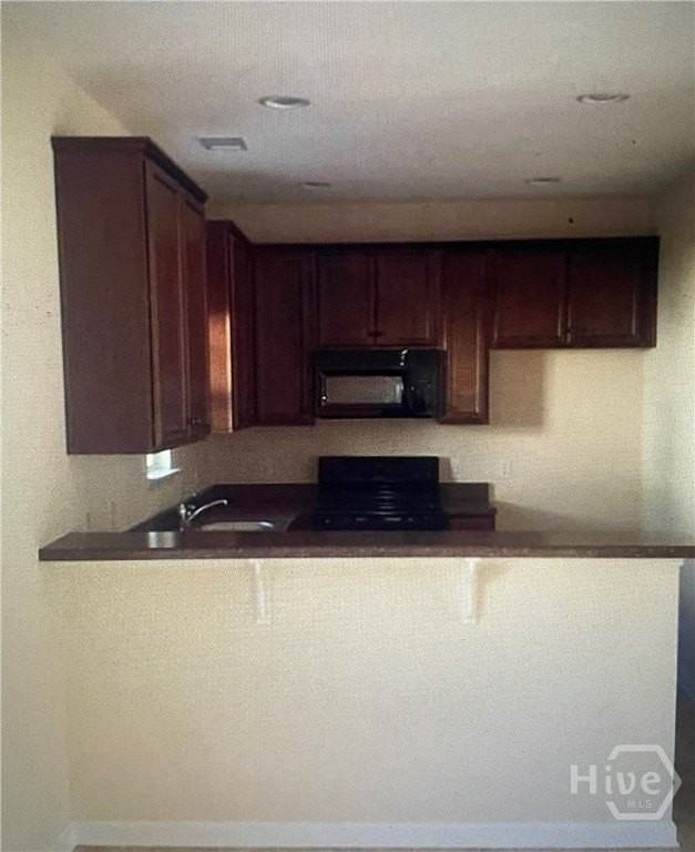 48 Cypress Ln - Photo 4 of 14