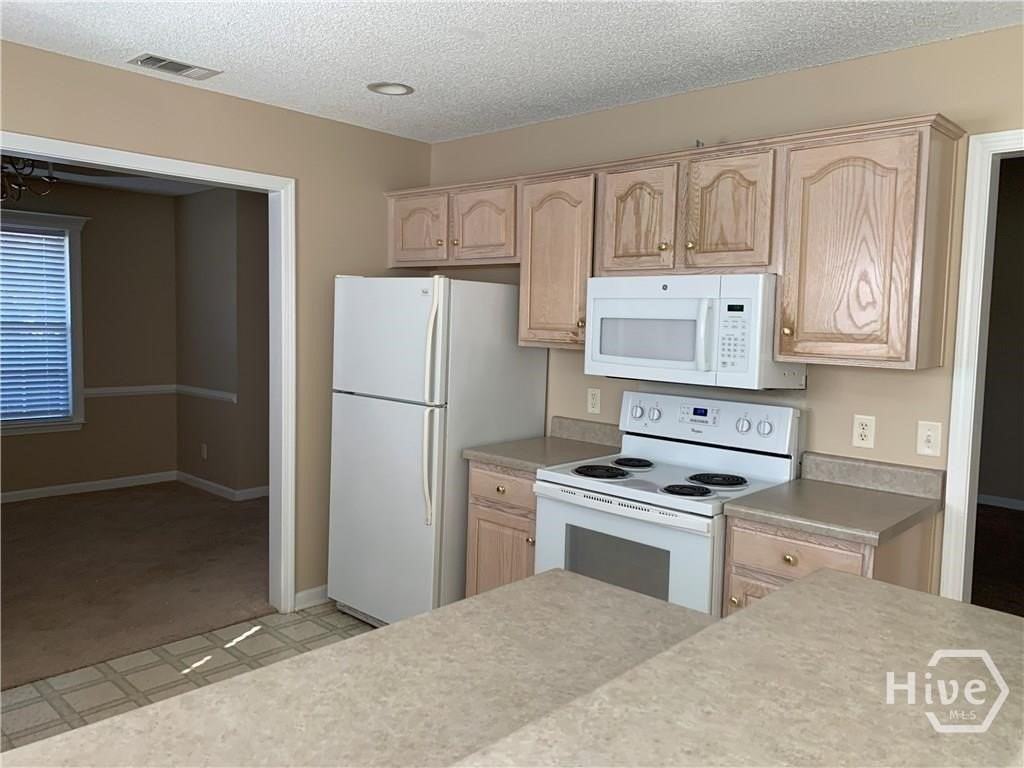 24 Weber Ct - Photo 7 of 15