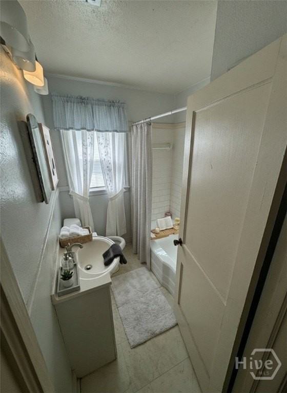 2033 California Ave - Photo 6 of 8