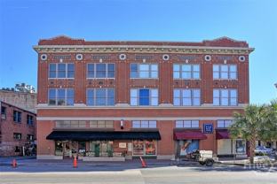 50 Barnard St Apt 203 #203 - Photo 1 of 1