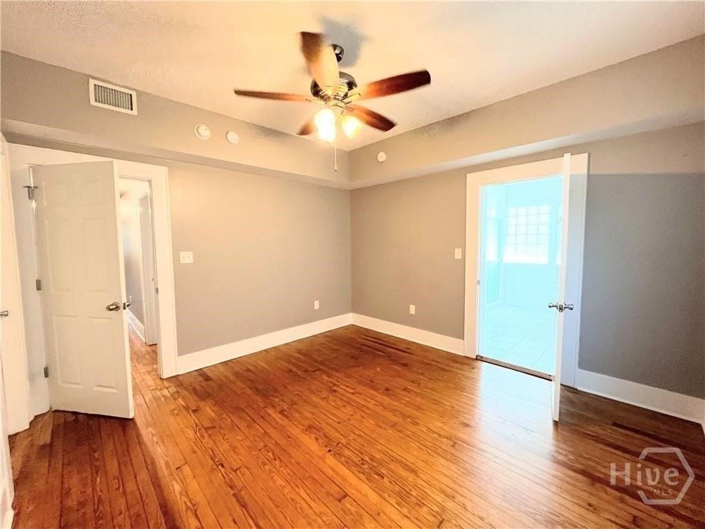 19 W 50th St Unit 21 #21LOWER - Photo 2 of 23