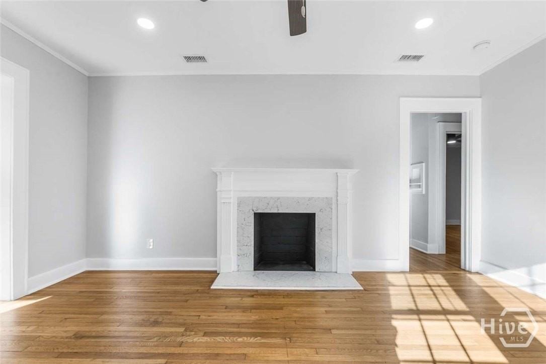 2140 E 42nd St - Photo 7 of 25