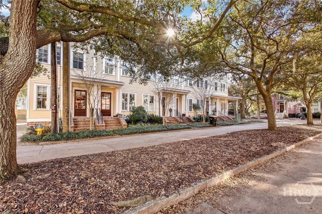 712 Tattnall St - Photo 4 of 39