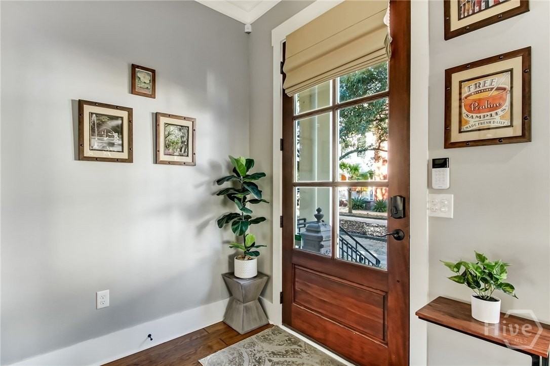 712 Tattnall St - Photo 6 of 39