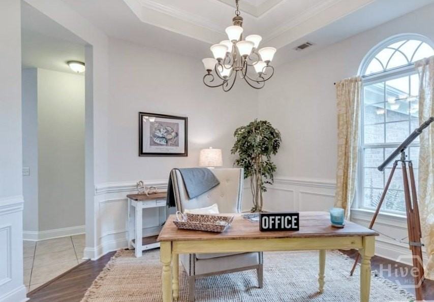 598 Bristol Way - Photo 3 of 16