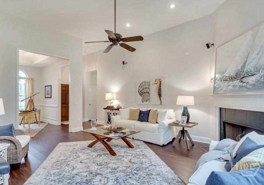 598 Bristol Way - Photo 5 of 16